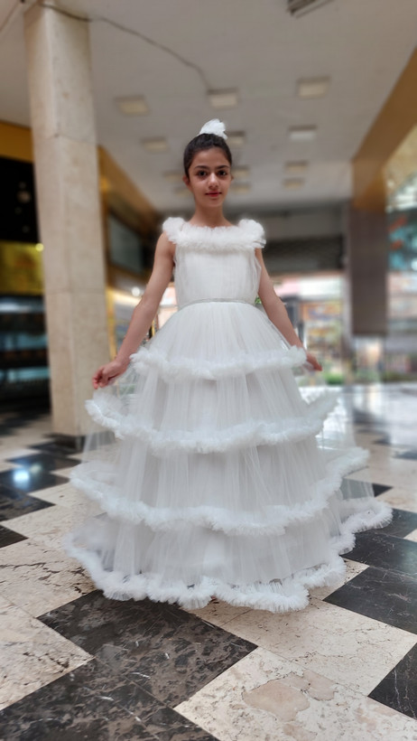 عروس بلند مجلسی